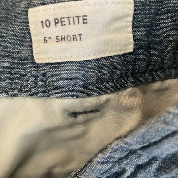 Gap Shorts Womens 10 Petite Chambray Blue Light Wash - Picture 4 of 6